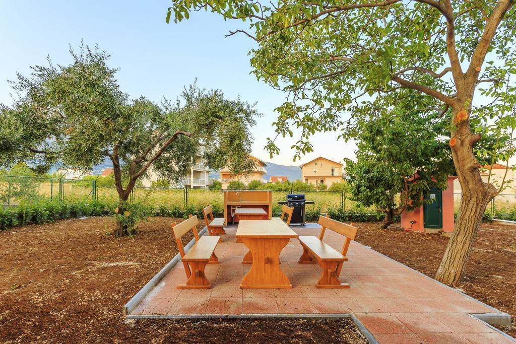Villa Rusula Rudine  ภายนอก รูปภาพ